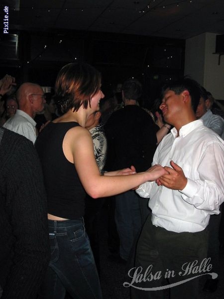 http://salsa-in-halle.de/pixlie/cache/vs_030401damals_070203_104.jpg